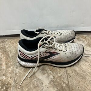 Brooks Ghost 13 Running Shoes Sneakers Grey 8.5